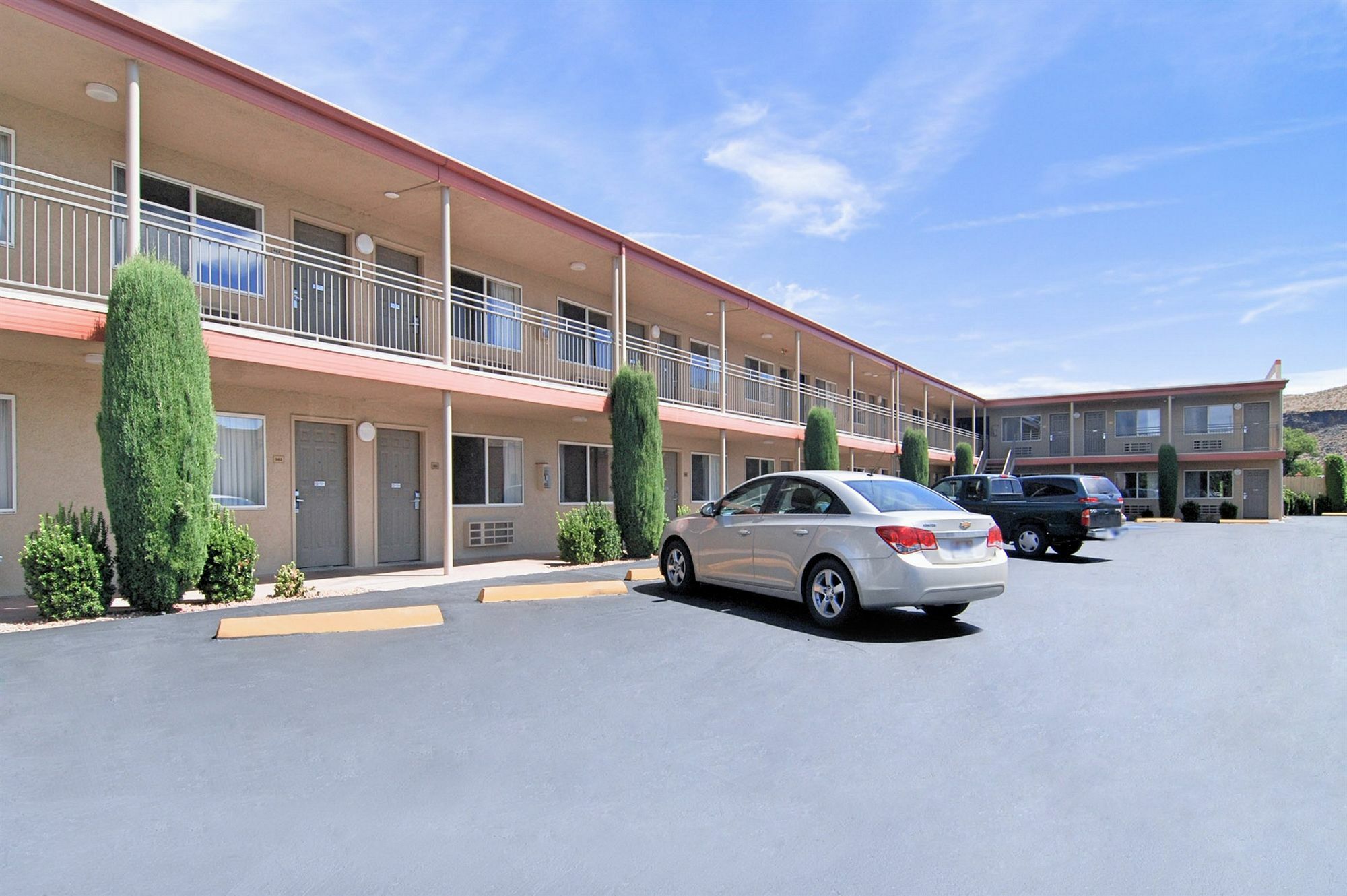 Econo Lodge Hurricane Zion Park Area Exterior photo